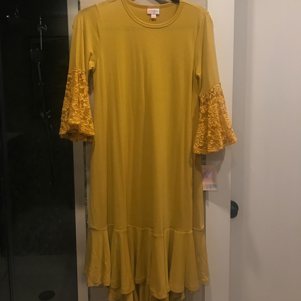Lularoe Maurine NWT in mustard